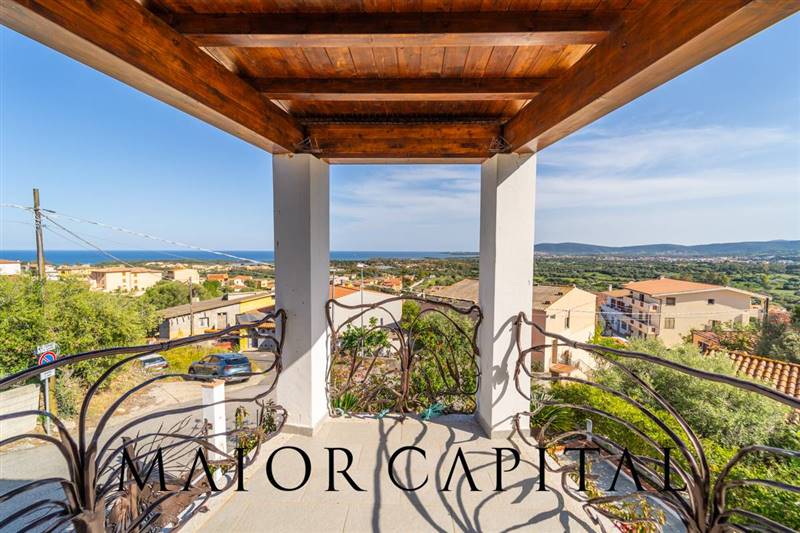 casa indipendente in vendita a Budoni in zona Agrustos