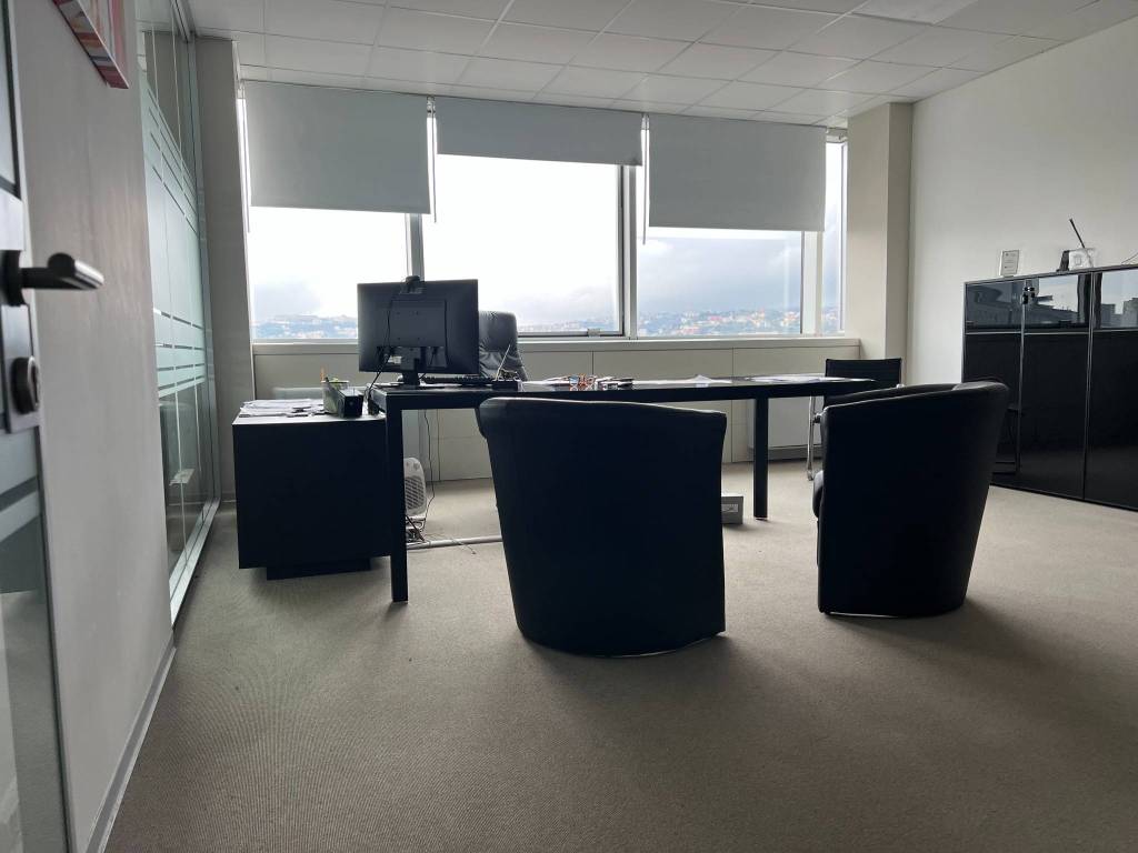 ufficio in vendita a Budoni