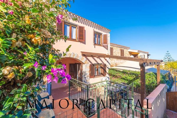 casa indipendente in vendita a Budoni in zona Tanaunella