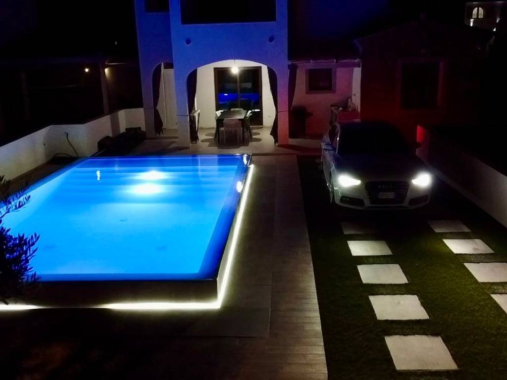 casa indipendente in vendita a Budoni in zona Budoni centro