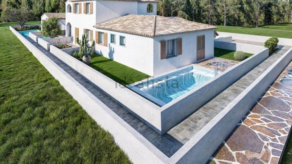 appartamento in vendita a Budoni in zona Limpiddu