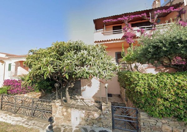 appartamento in vendita a Budoni in zona Ottiolu