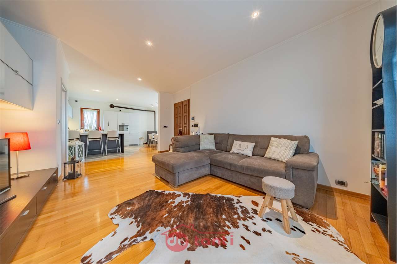 appartamento in vendita a Budoni in zona San Pietro