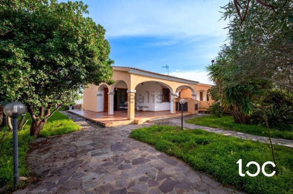 casa indipendente in vendita a Budoni