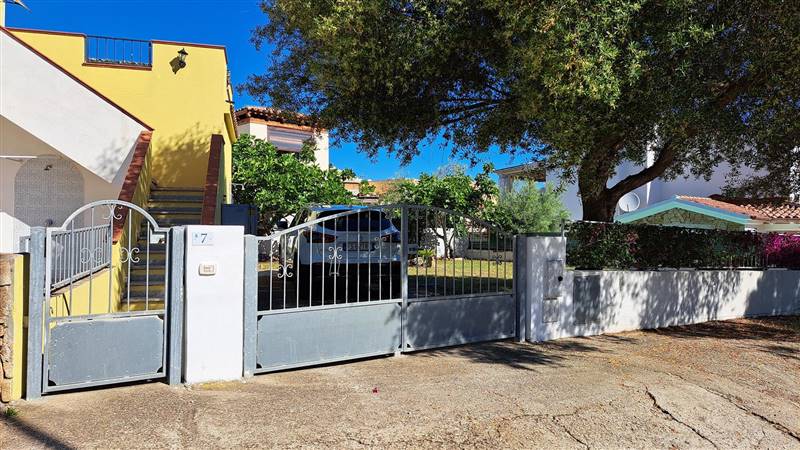 appartamento in vendita a Budoni in zona S'iscala