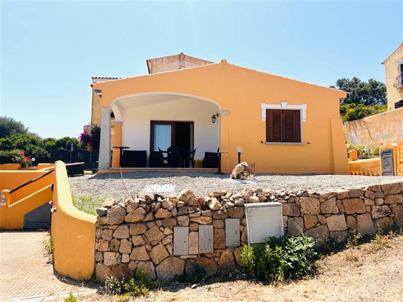 appartamento in vendita a Budoni in zona Maiorca / Li Troni