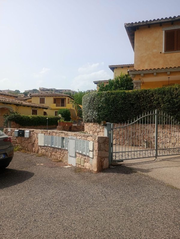 appartamento in vendita a Budoni in zona Malamorì