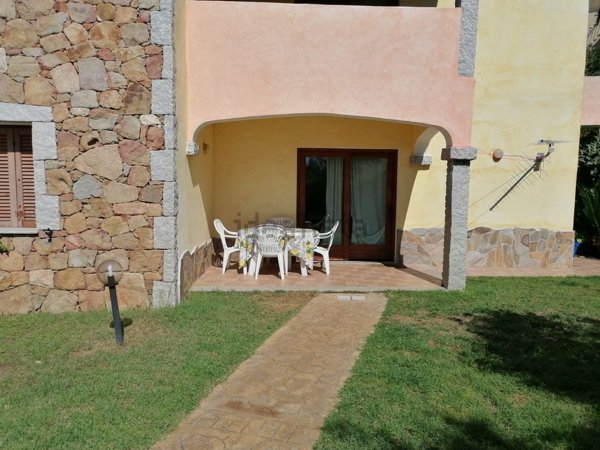 appartamento in vendita a Budoni in zona Agrustos