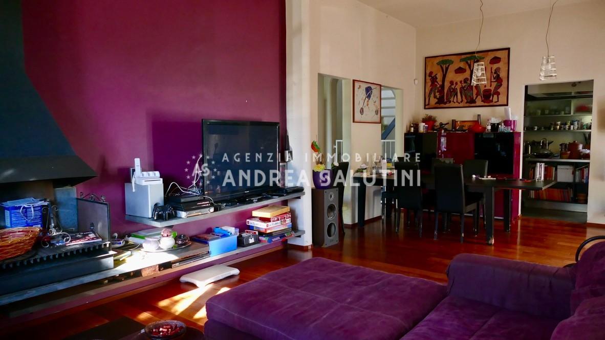 casa indipendente in vendita a Budoni in zona San Lorenzo