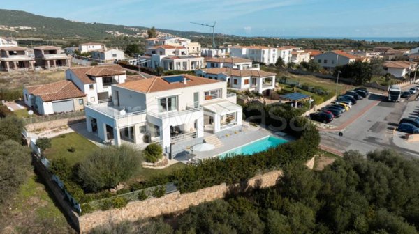 casa indipendente in vendita a Budoni in zona Budoni centro