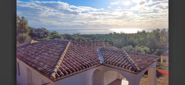 appartamento in vendita a Budoni