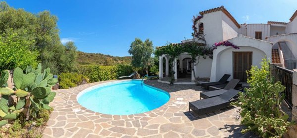 casa indipendente in vendita a Budoni in zona San Lorenzo