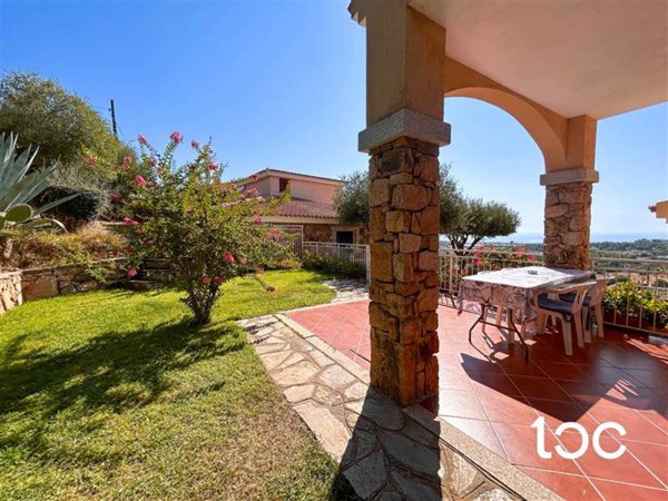 casa indipendente in vendita a Budoni in zona Agrustos