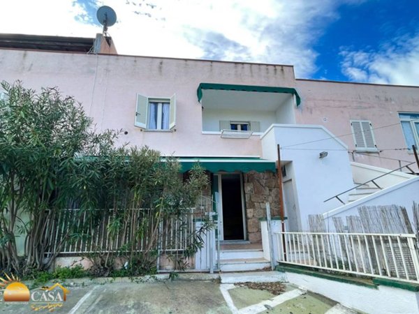 casa indipendente in vendita a Budoni in zona Solità