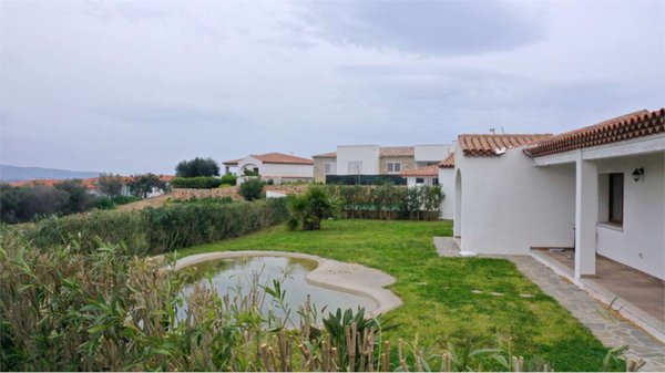 casa indipendente in vendita a Budoni in zona Tanaunella