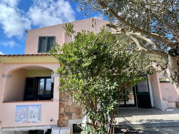 appartamento in vendita a Budoni in zona Birgalavò