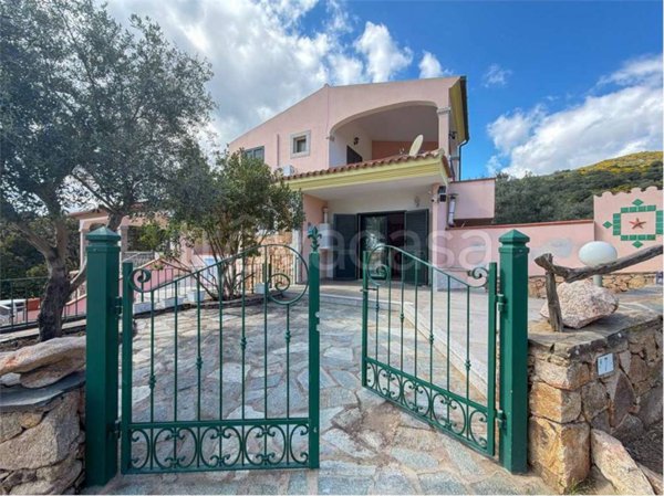 appartamento in vendita a Budoni in zona Birgalavò