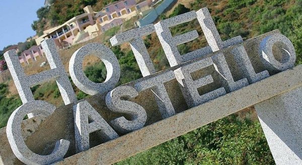 intera palazzina in vendita a Budoni in zona Luddui