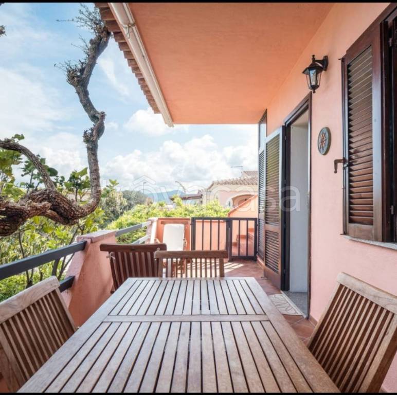 appartamento in vendita a Budoni in zona Agrustos