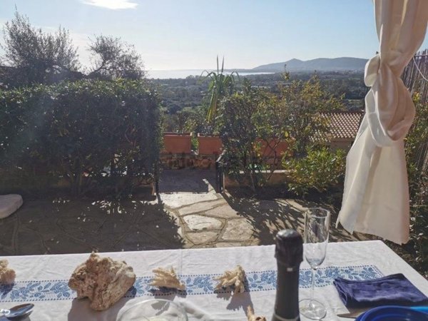 appartamento in vendita a Budoni in zona Agrustos