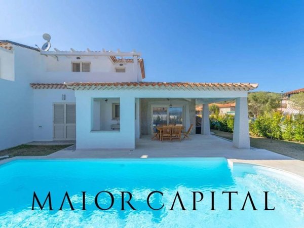 casa indipendente in vendita a Budoni in zona Ottiolu