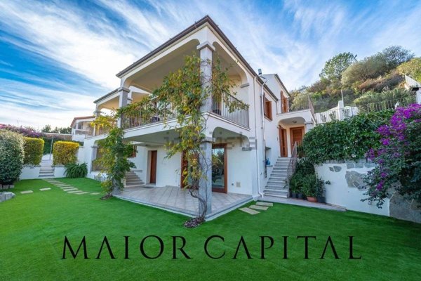 casa indipendente in vendita a Budoni in zona San Pietro