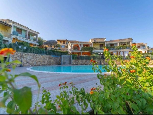 appartamento in vendita a Budoni in zona Maiorca / Li Troni