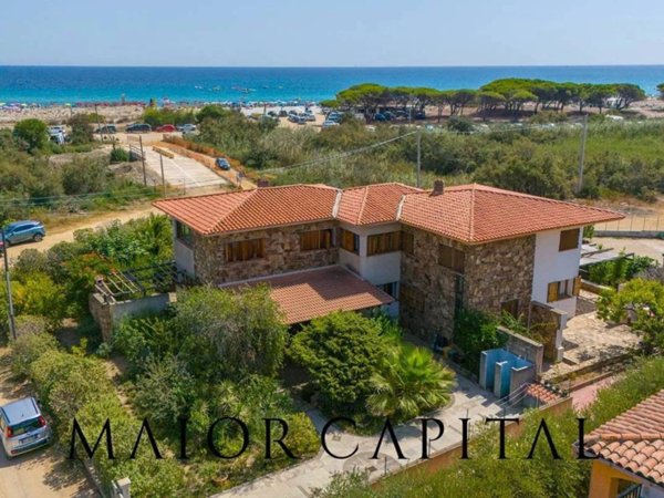 casa indipendente in vendita a Budoni in zona Budoni centro