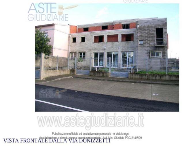 locale commerciale in vendita a Budoni in zona San Gavino