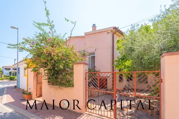 appartamento in vendita a Budoni in zona Budoni centro