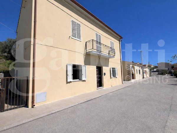 appartamento in vendita a Budoni in zona San Gavino
