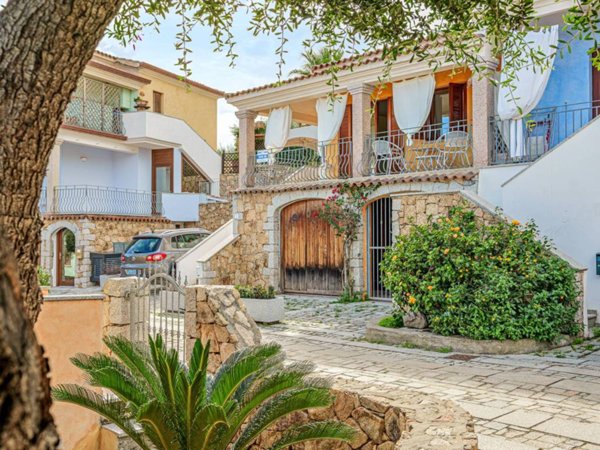 appartamento in vendita a Budoni in zona Maiorca / Li Troni