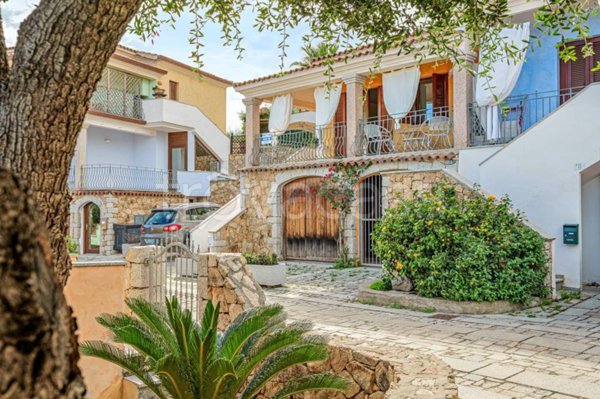 appartamento in vendita a Budoni in zona Maiorca / Li Troni