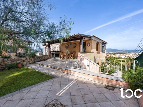 appartamento in vendita a Budoni