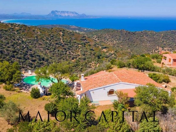 casa indipendente in vendita a Budoni in zona Budoni centro