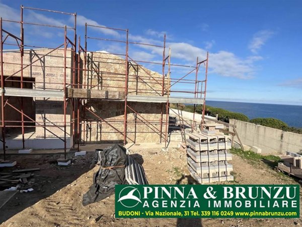 casa indipendente in vendita a Budoni