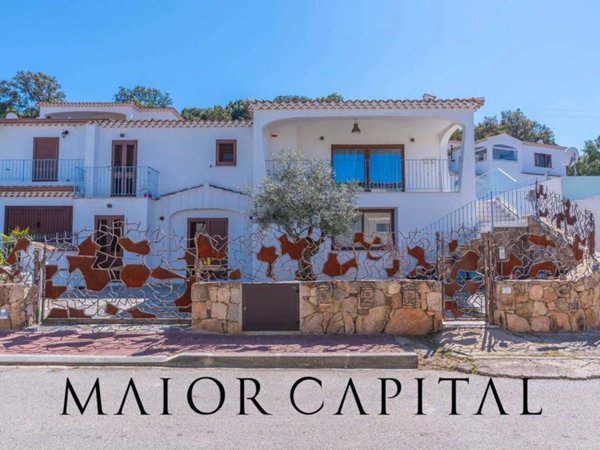 casa indipendente in vendita a Budoni