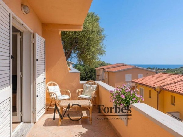 casa indipendente in vendita a Budoni in zona Agrustos
