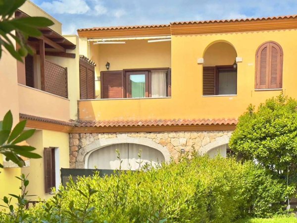 appartamento in vendita a Budoni in zona Tanaunella