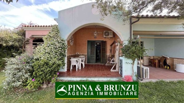 casa indipendente in vendita a Budoni in zona Baia Sant 'Anna