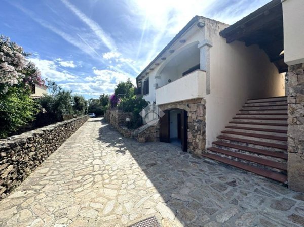 casa indipendente in vendita a Budoni in zona Agrustos