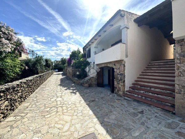 casa indipendente in vendita a Budoni in zona Agrustos