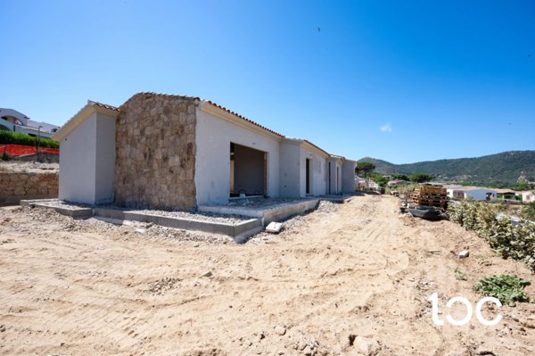 casa indipendente in vendita a Budoni in zona Baia Sant 'Anna