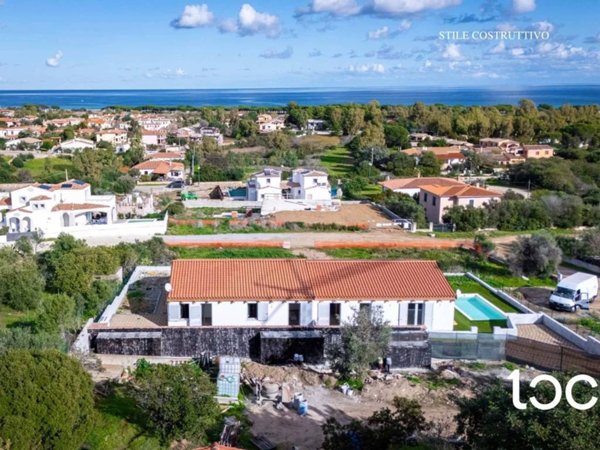 casa indipendente in vendita a Budoni in zona Budoni centro