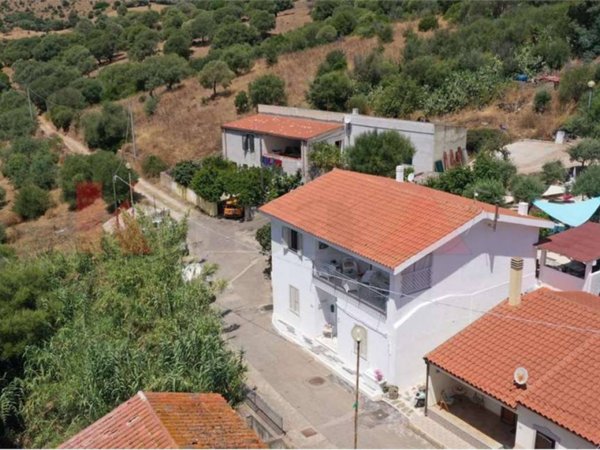 casa indipendente in vendita a Budoni in zona San Gavino