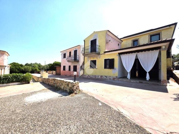 casa indipendente in vendita a Budoni in zona Tanaunella