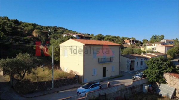 appartamento in vendita a Budoni in zona San Gavino