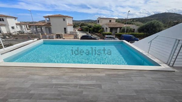 casa indipendente in vendita a Budoni in zona Budoni centro