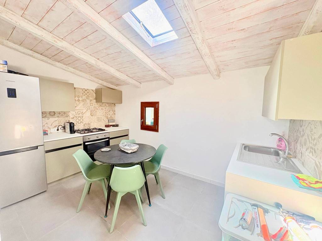 casa indipendente in vendita a Budoni in zona Berruiles