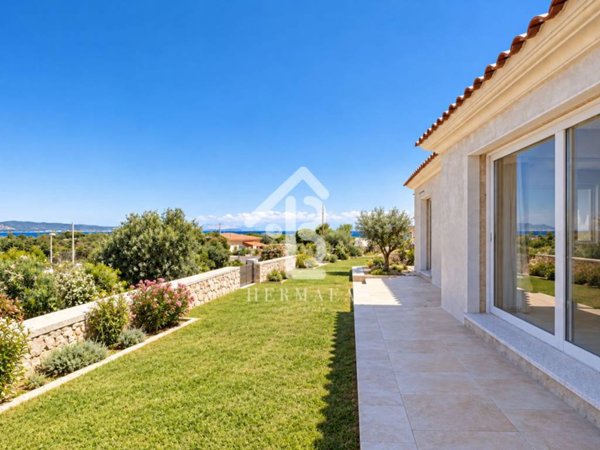 casa indipendente in vendita a Budoni in zona Baia Sant 'Anna